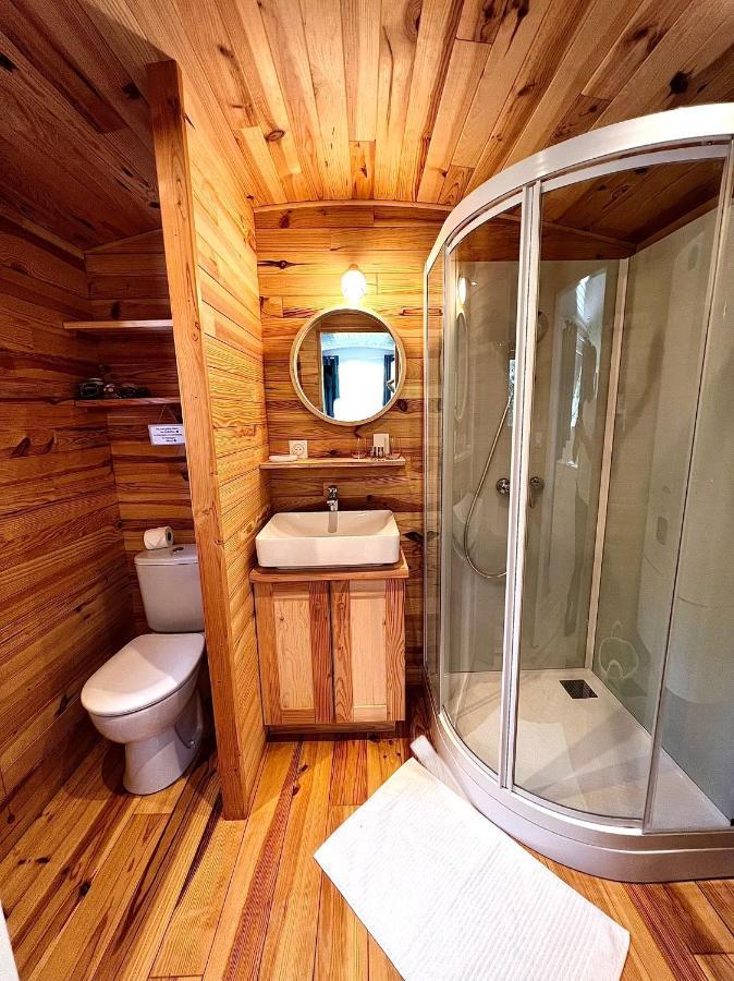 La Magnanerie Dhotes , Les Roulottes Insolites Sauve エクステリア 写真